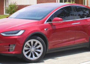 Tesla Model X - Artesanos Car Club