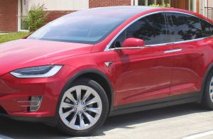 Tesla Model X - Artesanos Car Club